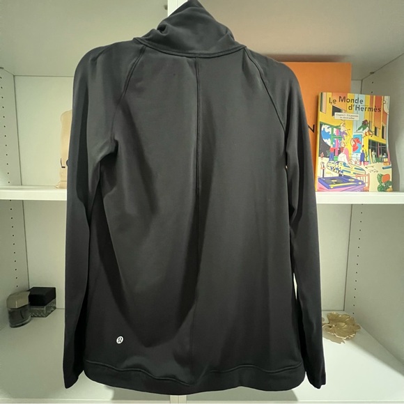 {Lululemon Athletica} Black Funnel Neck Jacket - Picture 3 of 11